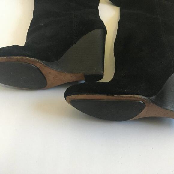 House of Harlow Sillia  Suede Wedge Boot - Picture 5 of 6